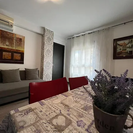 Grandera Apart's - Peset 69
